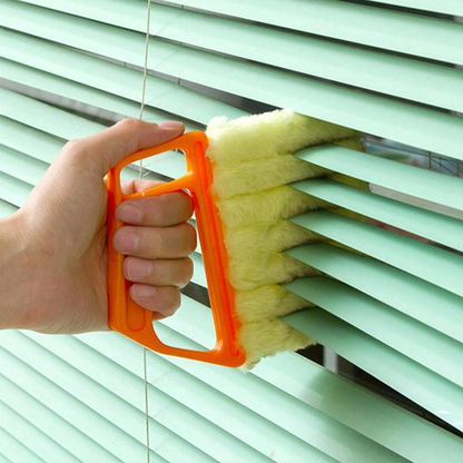 Lily Leaf Cleaning Brush